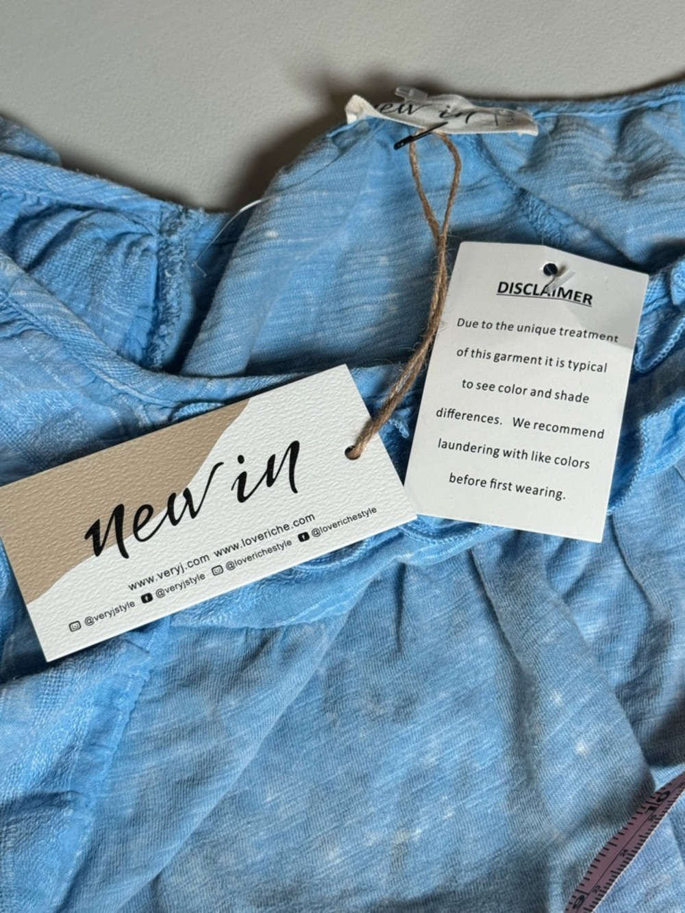New In Light Blue Ruffle Sleeve Tank Top L - Picture 3 of 9